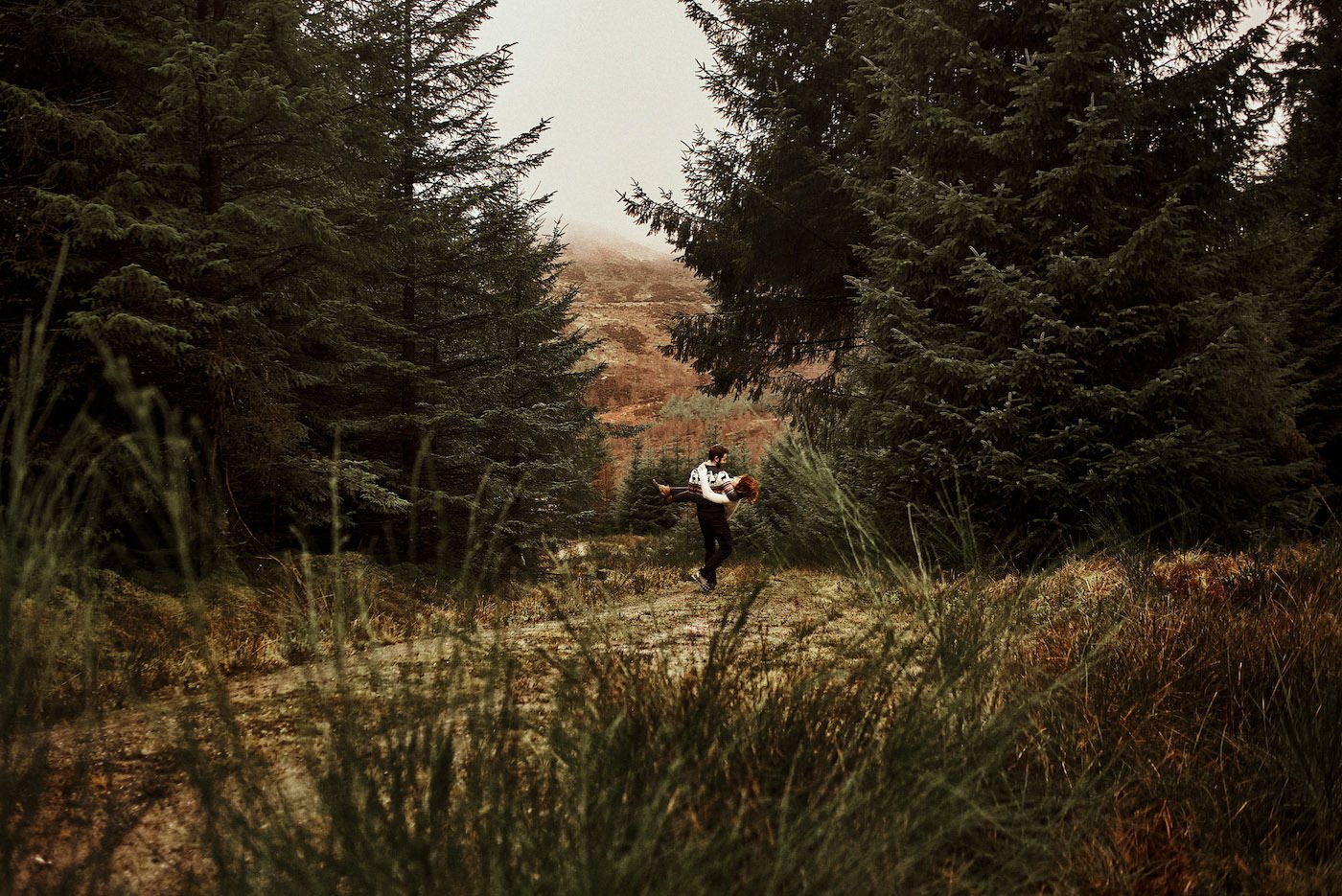 engagement shoot aberfoyle scotland 00002