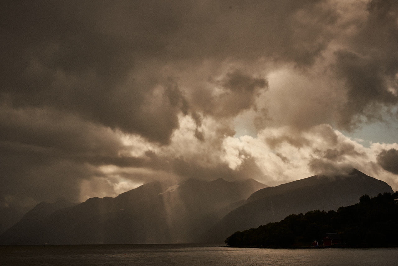 elope in Norway