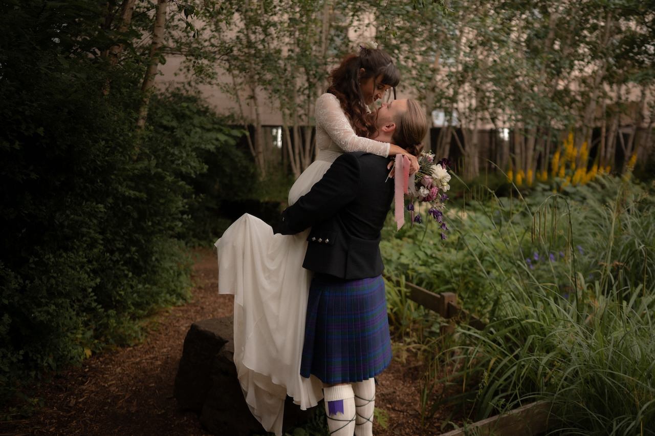 Budget Friendly City Wedding in Glasgow 16 Beautiful Budget Friendly Dress