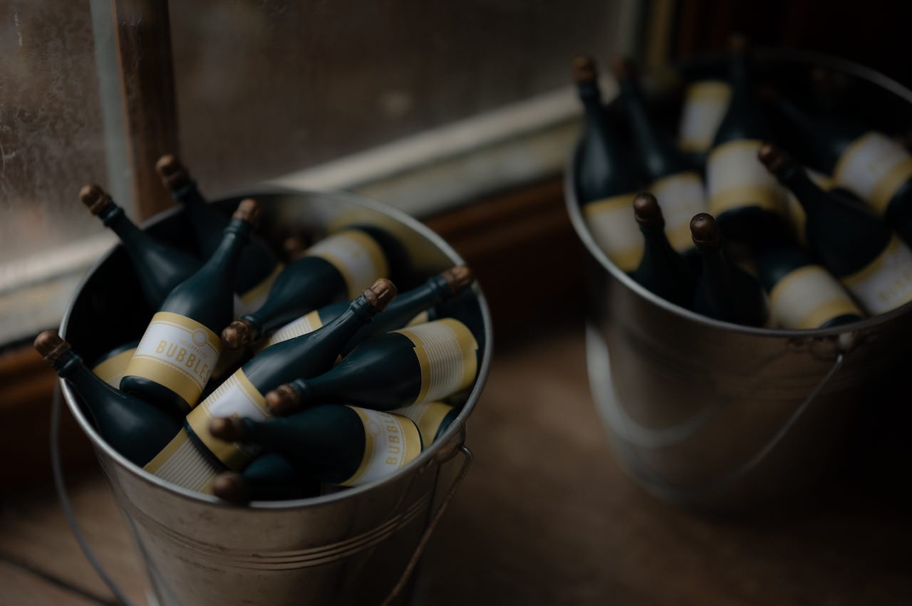 Harburn barn Bubble Bottles instead confetti