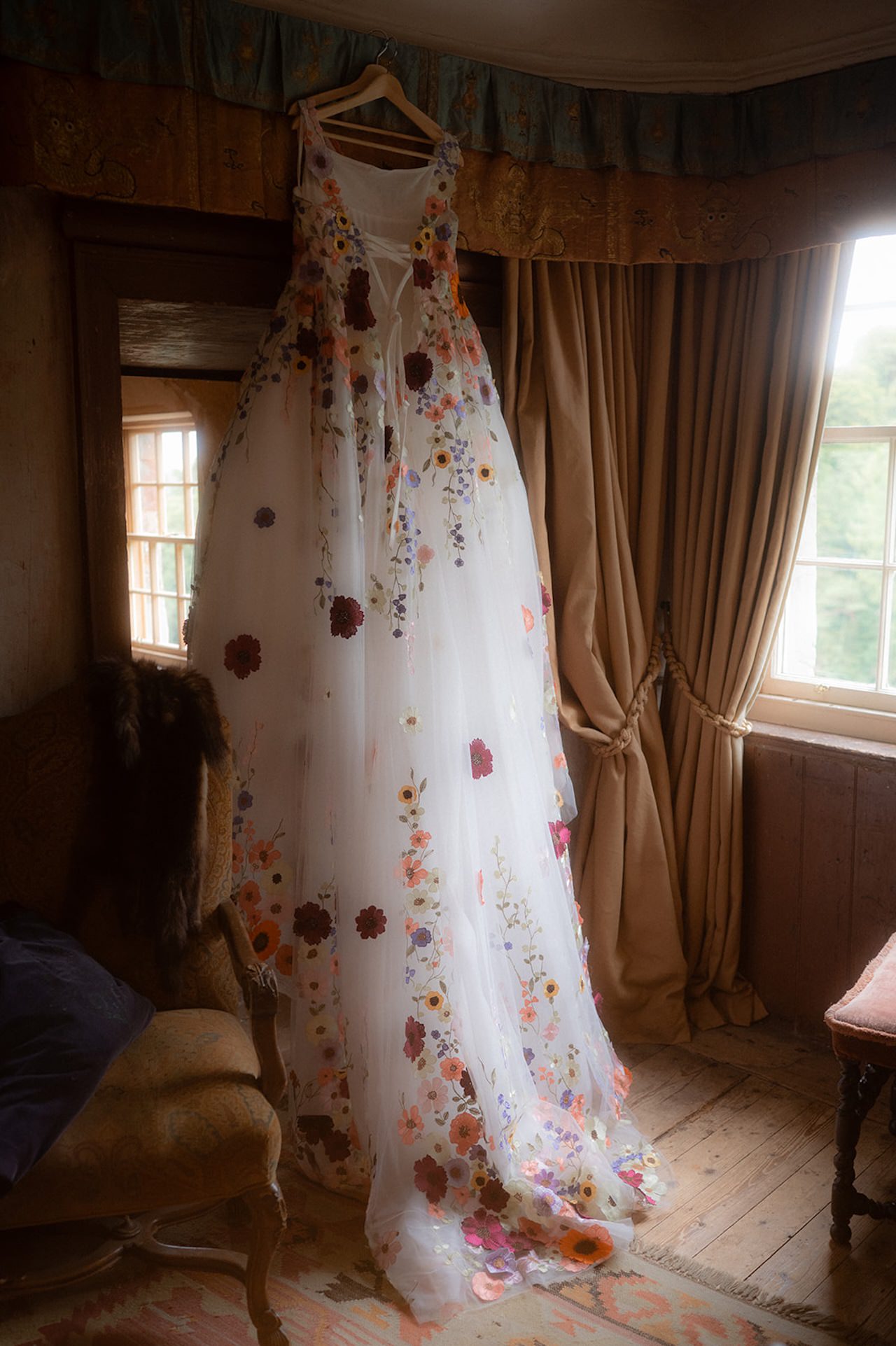 Neidpath Castle Wedding Rustic Wedding Dress