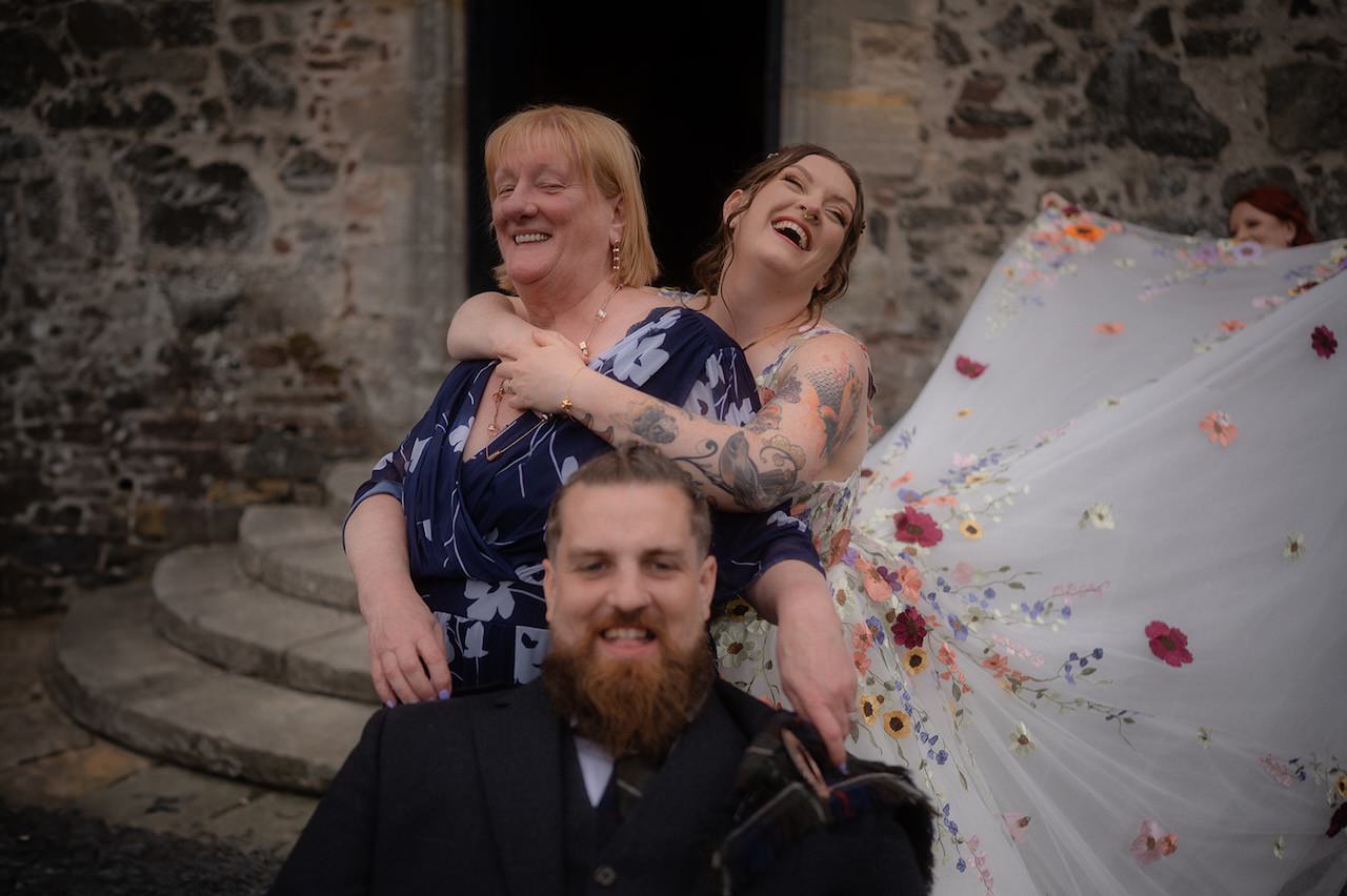 Neidpath Castle Wedding Relaxed Wedding Day