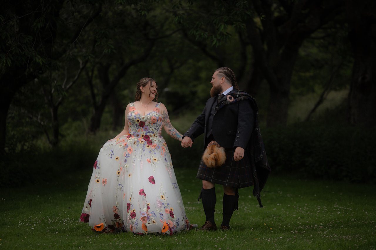 Neidpath Castle Wedding Portraits