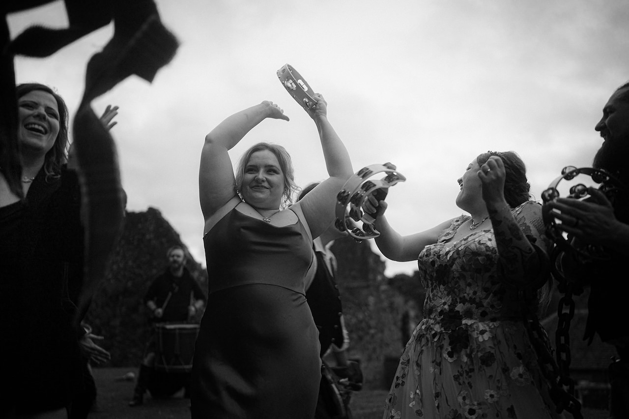 Neidpath Castle Clann An Drumma Tribal Music