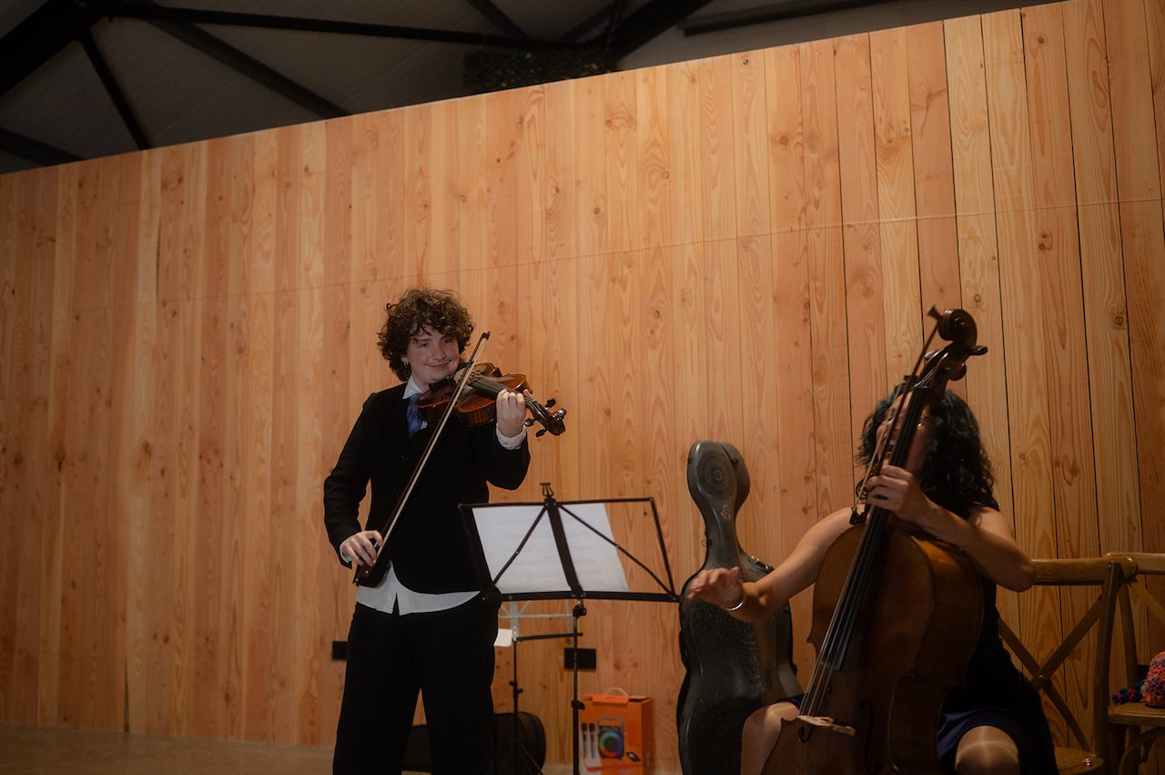 Wedding reception music jam