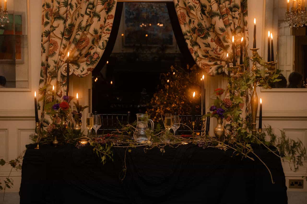 Gothic wedding dinner table decoration