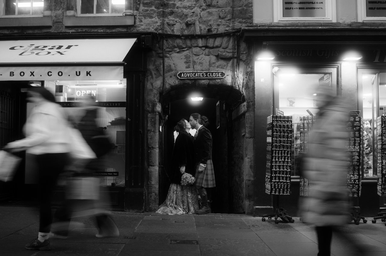 Planning a Small Edinburgh City Chambers Wedding 9 Advocate's Close Edinburgh Wedding Session