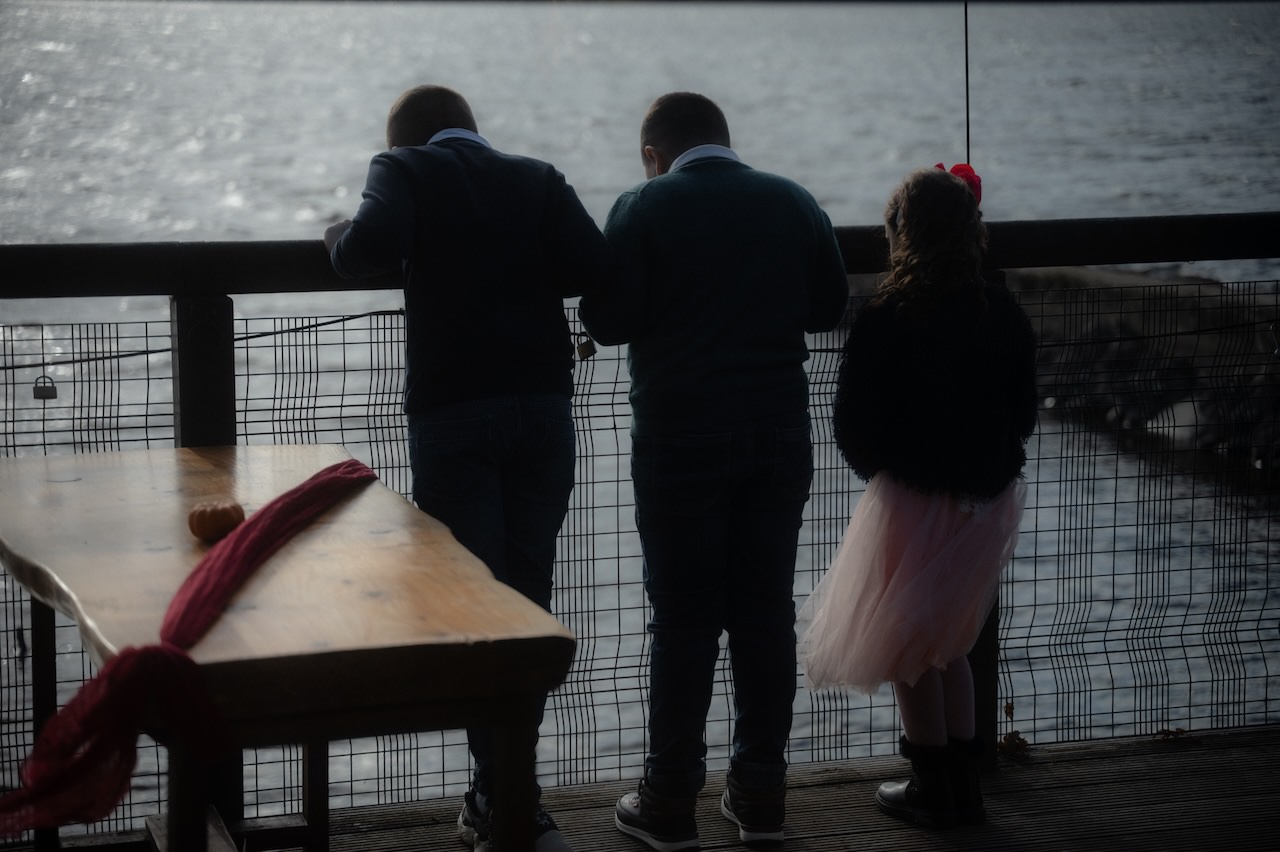 5 Reasons that make Venachar Lochside Venue Amazing for cosy, intimate weddings 7 Venachar Lochside Wedding documentary photography