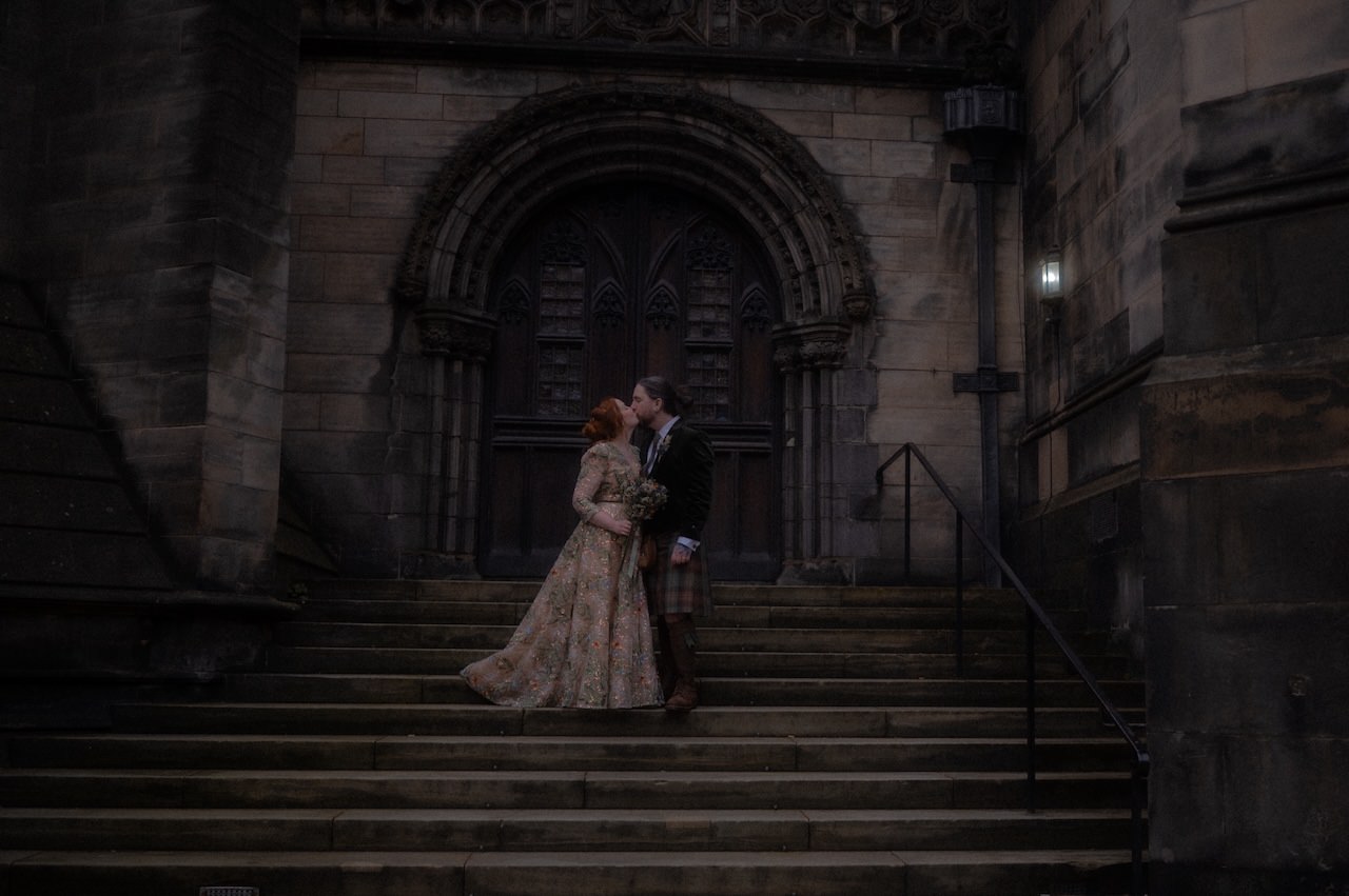 Edinburgh Weddings for Couples Who Hate the Spotlight 2 Edinburg weddings old town