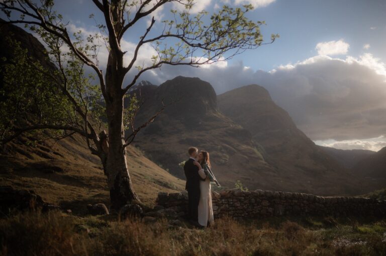Photographing Elopements in the Scottish Highlands Among Mountains and Quiet 31 Scottish Highlands Elopement 02